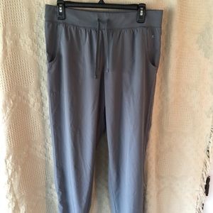 Danskin pants size medium color gray